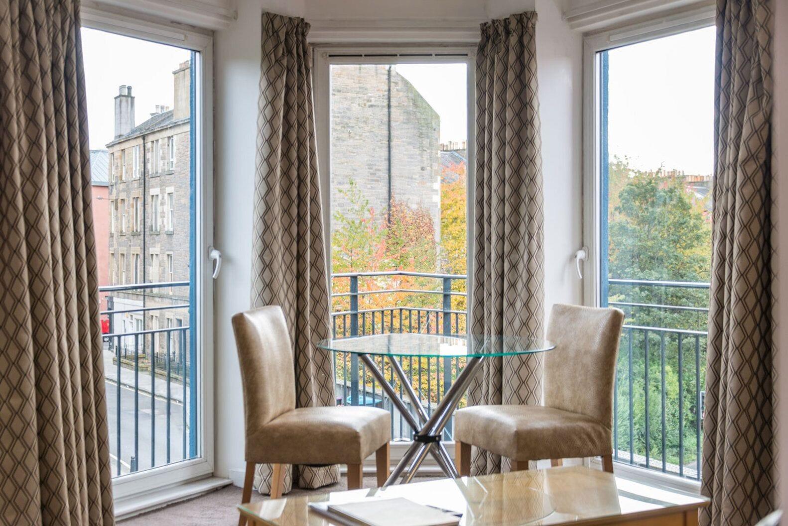 Fountain Court Apartments - Harris Единбург Екстериор снимка