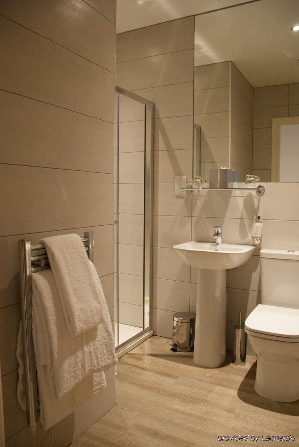 Fountain Court Apartments - Harris Единбург Екстериор снимка